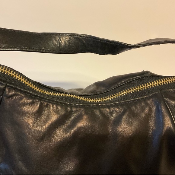 Michael Kors black leather hobo bag - Picture 3 of 8